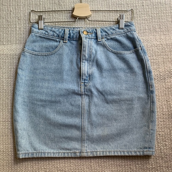 Vintage high waisted jeans skirt fit like a small - Picture 3 of 7